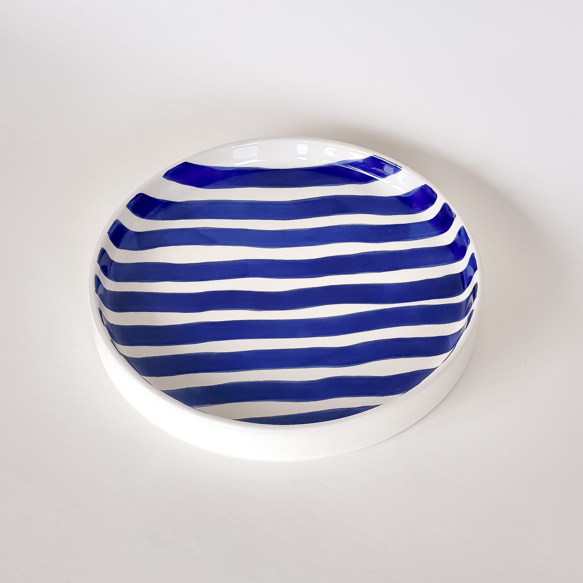 Teller Groß Blau weiß gestreift Magazin Minori Kerastudio