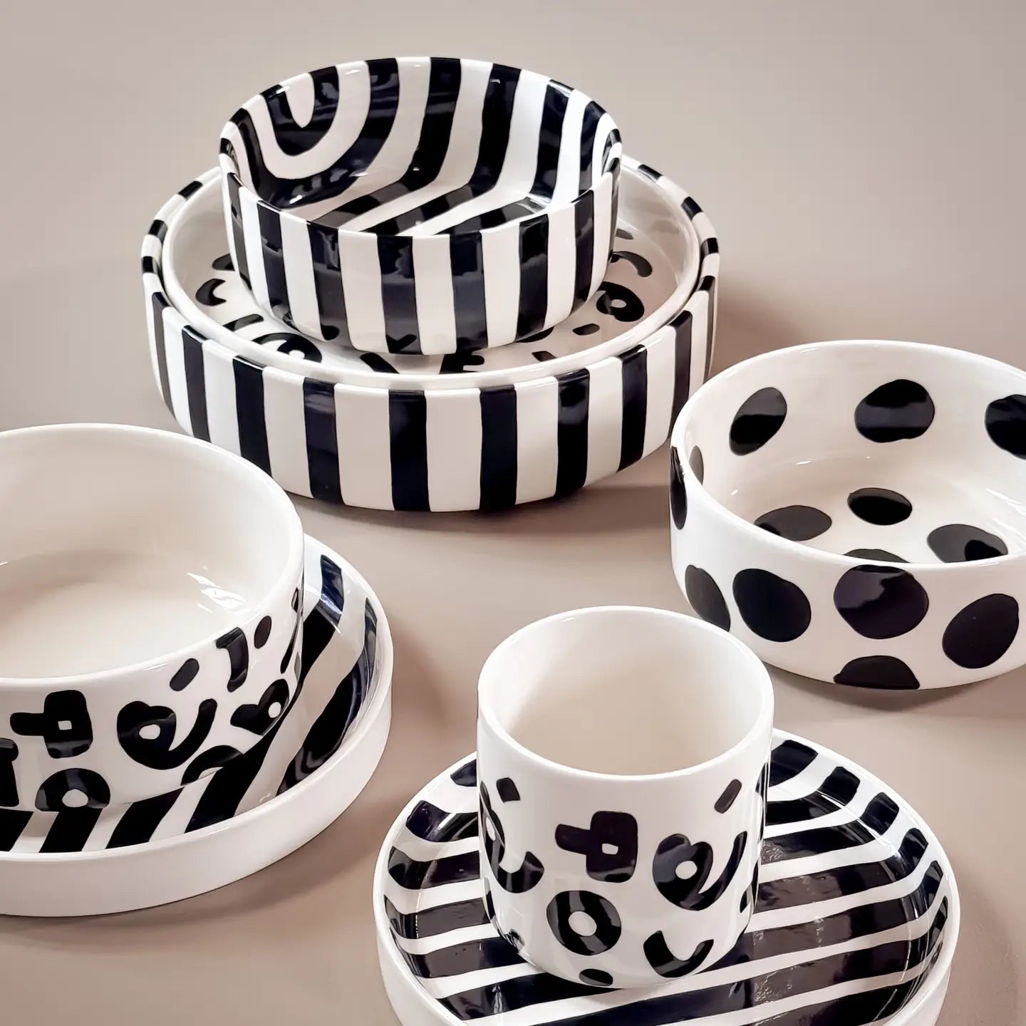 Schale Groß Stripes - vulcano black